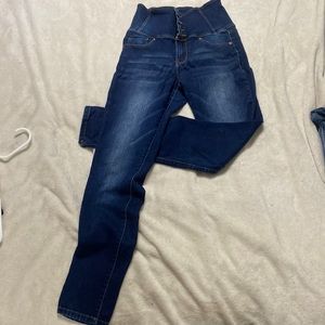 Skinny high rise jeans